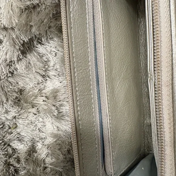 AS IS Coach Wallet/ Gray Wristlet - Picture 9 of 9